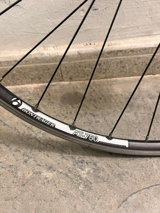 Ruedas Carretera Bontrager AT-650