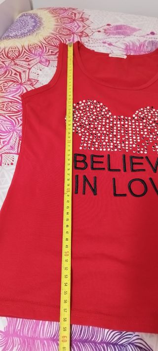 Conjunto top rojo & shorts denim