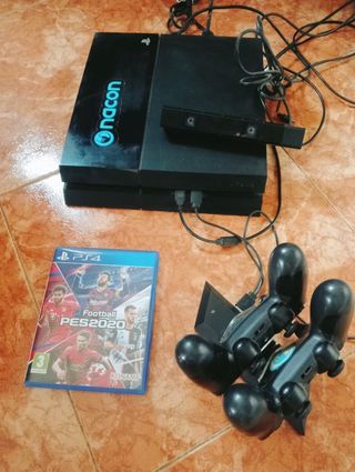 PS4 (PlayStation 4) + 4 mandos + Cámara + Juegos