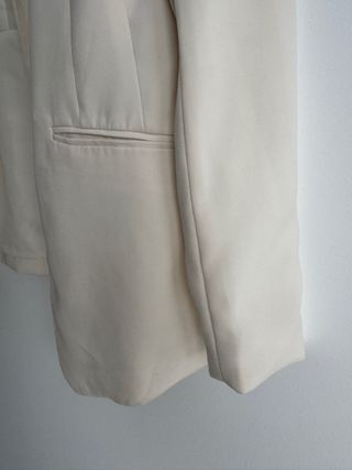 Blazer beige HM talla M