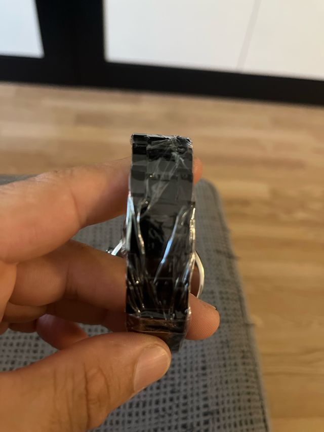 Reloj GENEVA negro y dorado