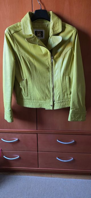 Cazadora piel verde