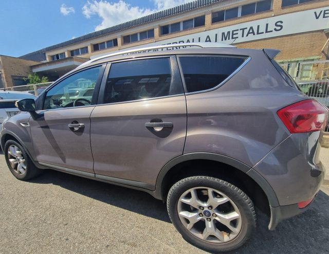 Ford Kuga 2012 - Despiece