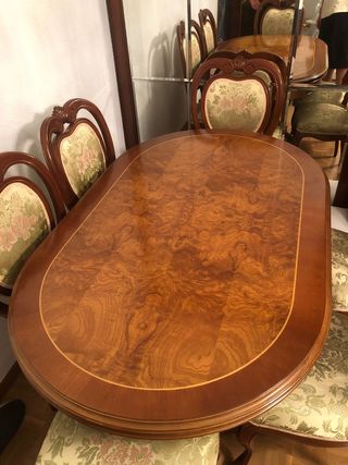 Mesa comedor + 6 sillas madera maciza.