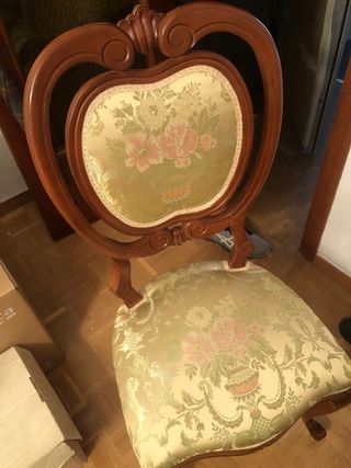 Mesa comedor + 6 sillas madera maciza.