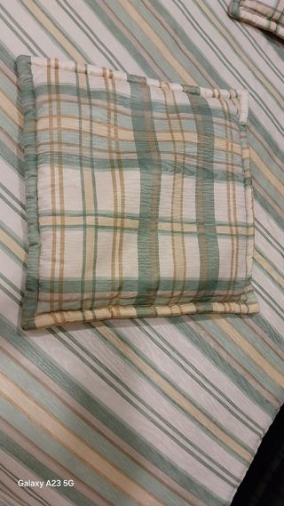 Colcha casal + 2 almofadas - Verde/bege