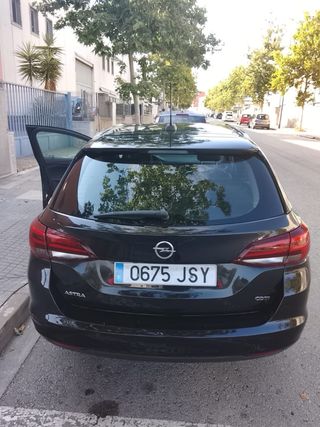 Opel Astra 2016