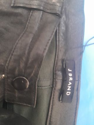 Pantalones cuero J Brand negros acampanados