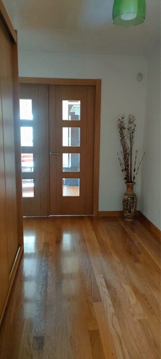 Vivienda en alquiler - Piso con ascensor muy nuevo