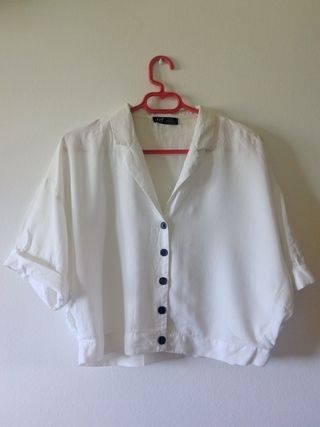 Blusa Zara blanca c/ botones