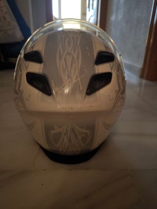 Casco Shoei blanco y gris, talla S