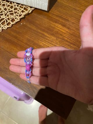 Pulsera de gomitas morada