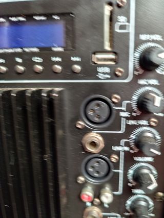 Altavoces Altavox 300w 12" Con juego luces