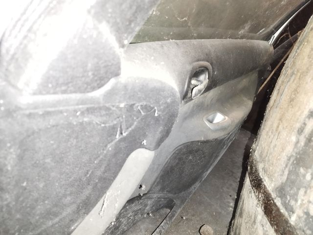 Puerta Peugeot 206 - Delantera Derecha