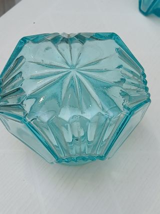 Bottiglia vetro blu vintage