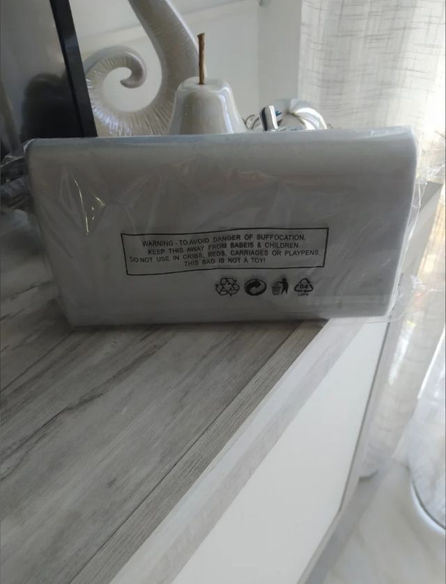 Bolso de mano  plata