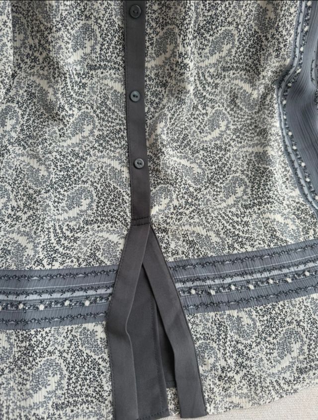 Abito boho chic beige e grigio