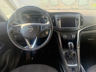 Opel Zafira Tourer 2017 - Recambios