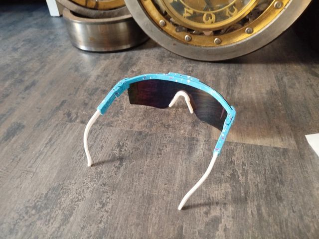 Gafas sol Viper: deportivas, multicolor