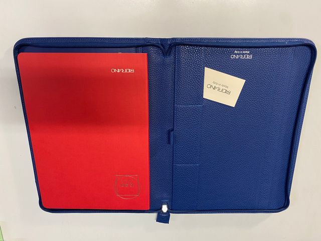 Portadocumenti Fabriano in pelle blu