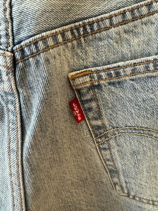 Shorts Levi's rotos azules