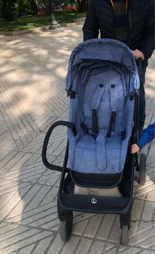 Stokke Beat: capazo y silla de paseo.