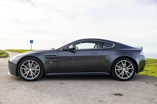 Aston Martin Vantage S SP10 2013