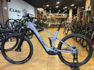 CUBE STEREO HYBRID 140 HPC PRO XL
