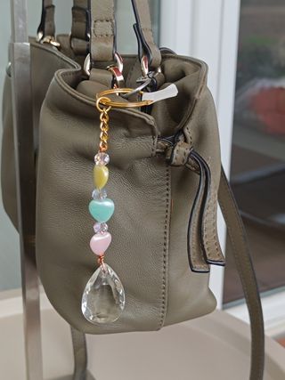Atrapasoles de cristal ritualizados 