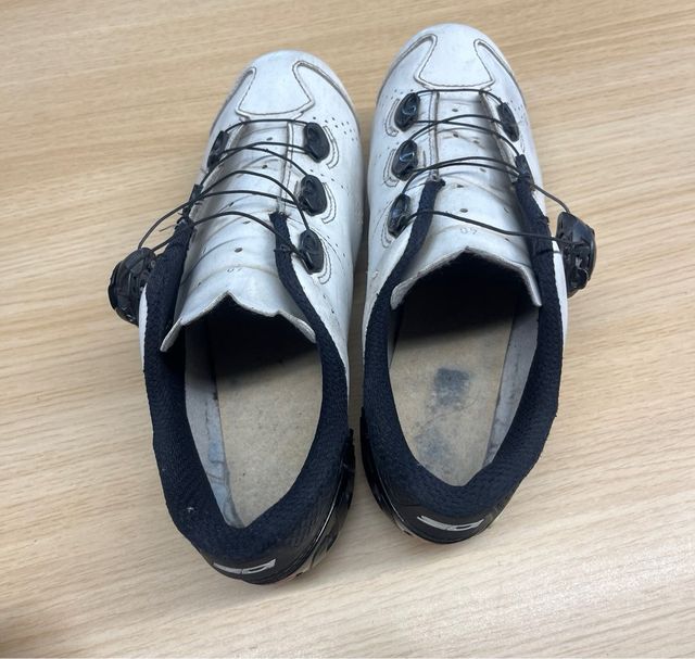 Sapatos de Estrada Sidi