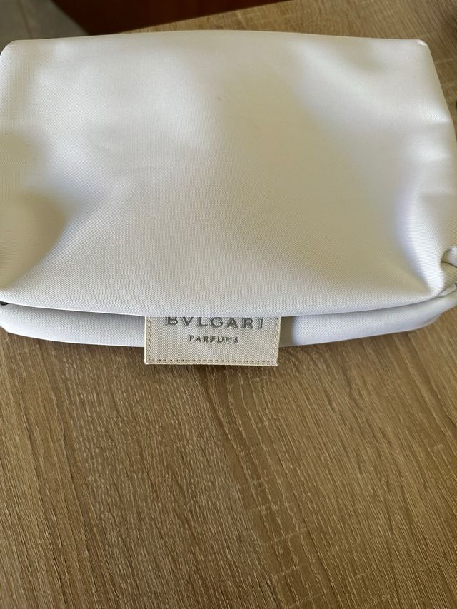 Necessaire Bulgari Parfums bianca