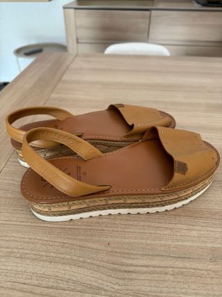 Cuñas Popa marrón, talla 41