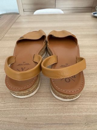 Cuñas Popa marrón, talla 41
