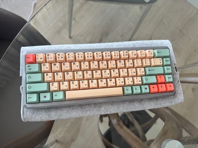 Teclado Epomaker GK68XS Gris