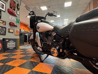 Harley Davidson Heritage Classic 117