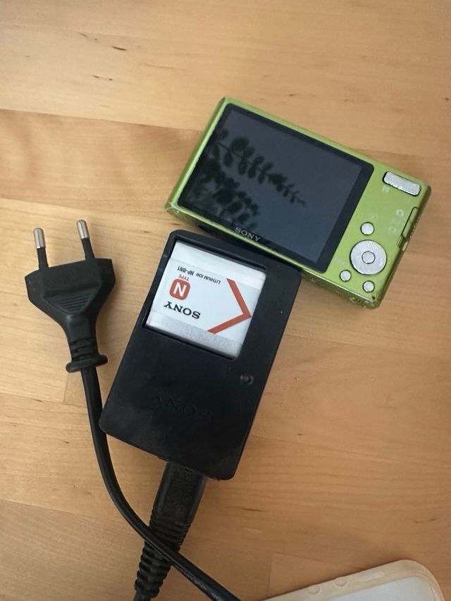 Sony Cyber-shot DSC-W320 Verde