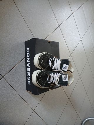 Vans Sk8-Hi Negras - Talla 38