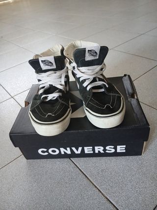 Vans Sk8-Hi Negras - Talla 38