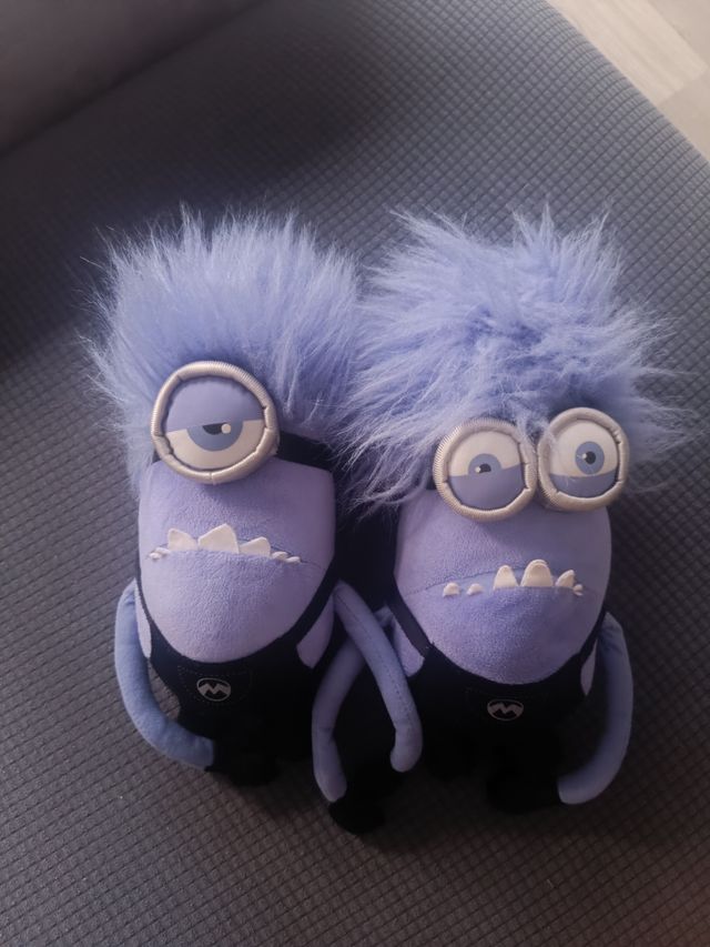 9 Peluches Minions Variados