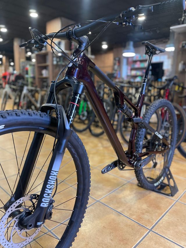 CUBE AMS ONE11 C:68 PRO L