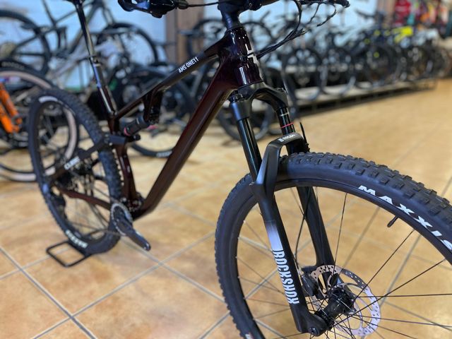 CUBE AMS ONE11 C:68 PRO L