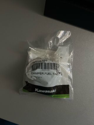 Amortiguador Depósito Combustible Kawasaki