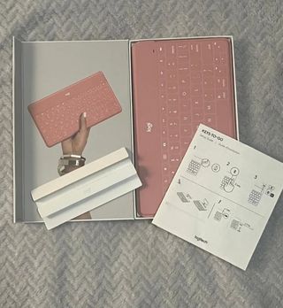 Logitech Keys-To-Go Rosa