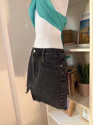 Minifalda negra Zara - Talla M