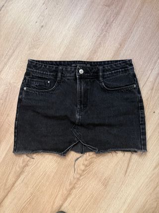 Minifalda negra Zara - Talla M