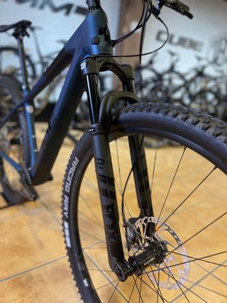 CUBE REACTION C:62 RACE TALLA M