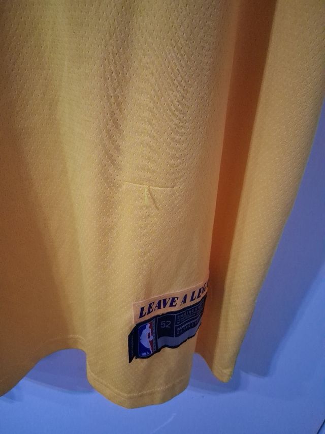 Camiseta Lakers - Doncic 77