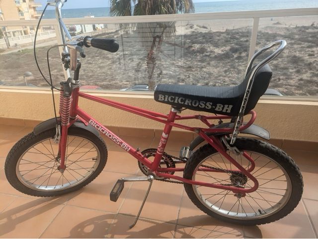 Bicicross BH roja vintage