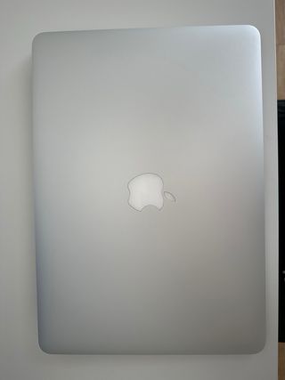 MacBook Air 13" 8GB (2017) Plata