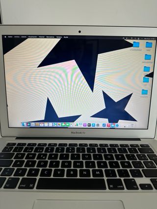 MacBook Air 13" 8GB (2017) Plata